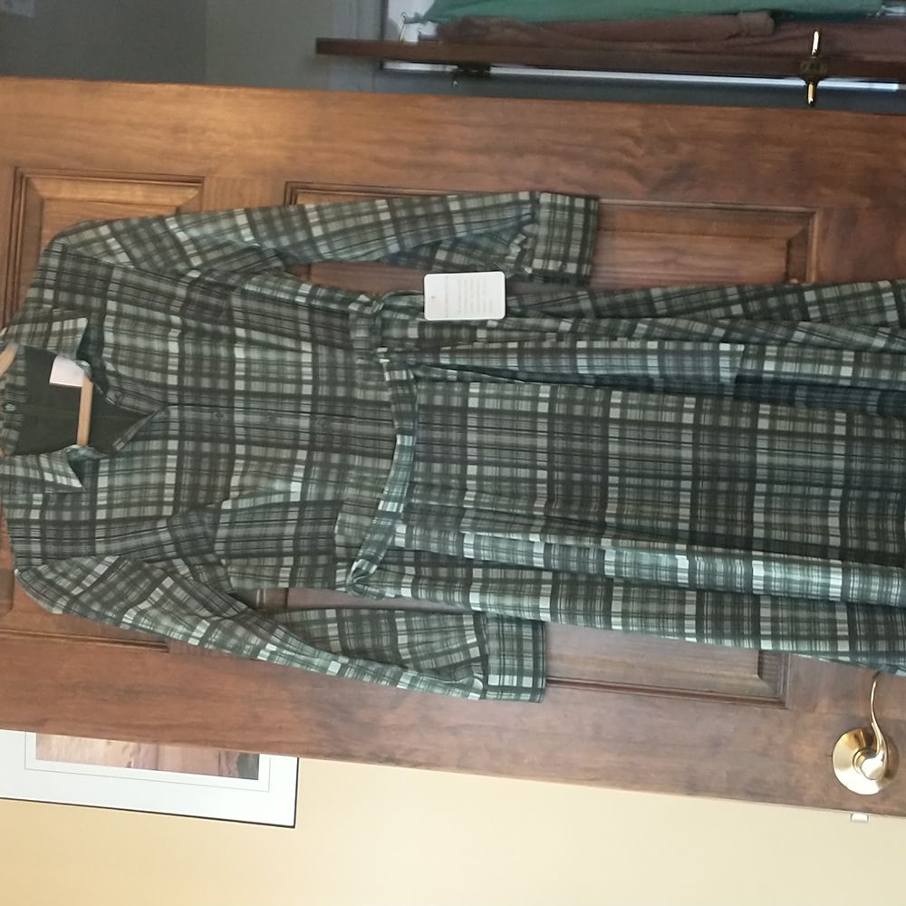 Lovely Gal Meets Glam Knee length dress